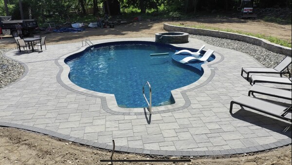 Pool Pavers in Madison, CT (1)