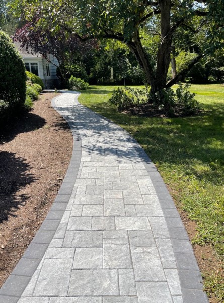 Walkway Pavers in New Canaan, CT (1)